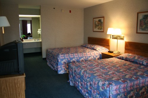 Grand Country Inn Standard Room